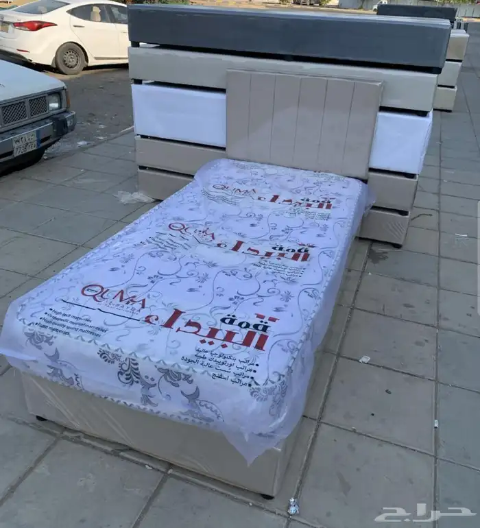 سرير مع مرتبه  توصيل 1