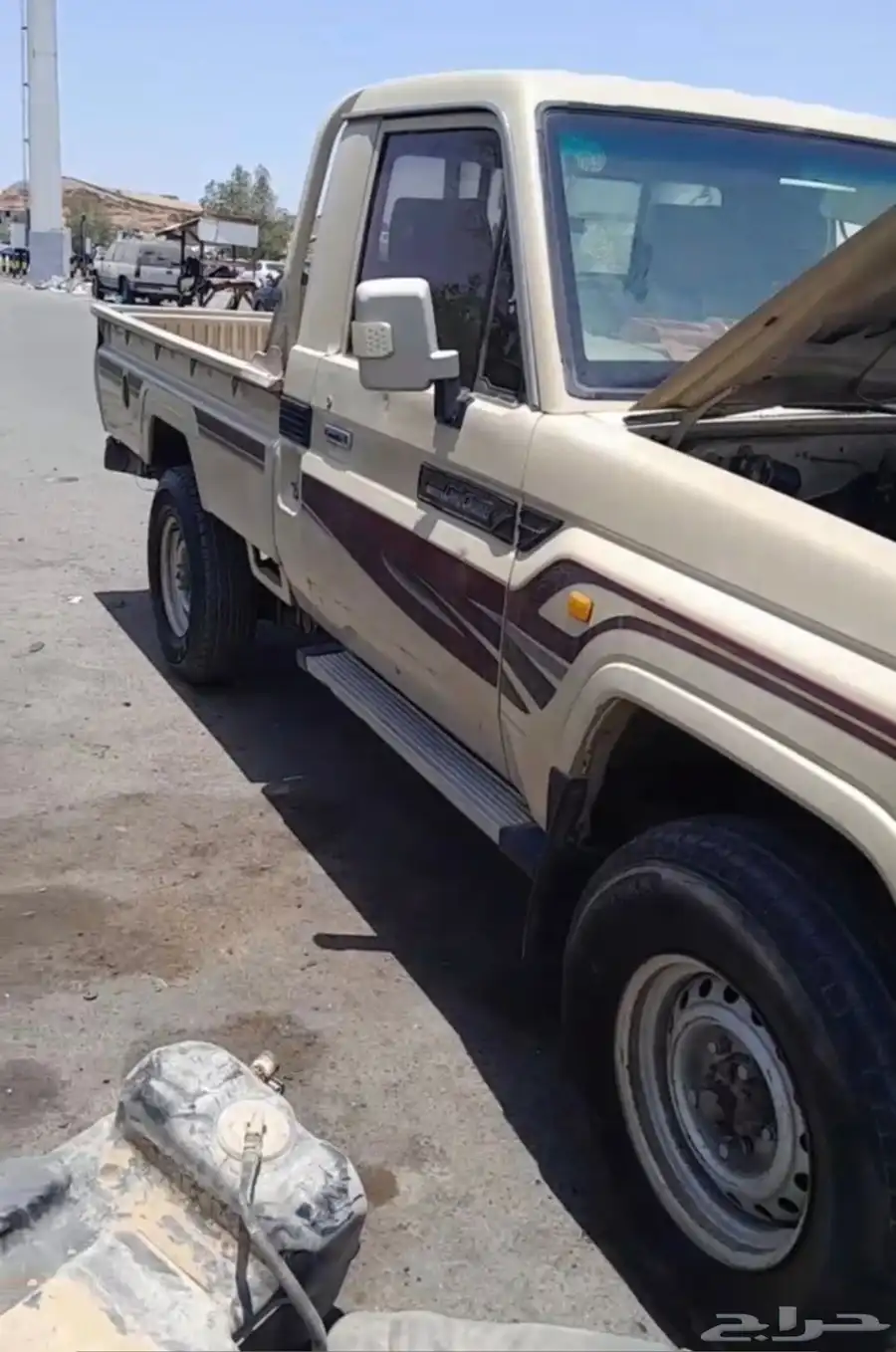 جيب شاص مسقط تشليح 2011 1