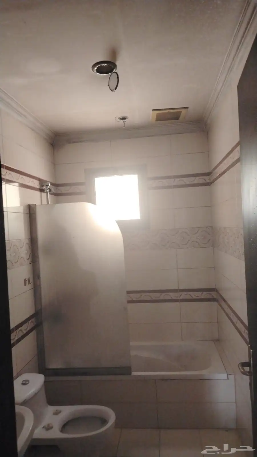 شركة تنظيف منازل وغسيل فلل خزانات مسابح شقق مكاتب 2
