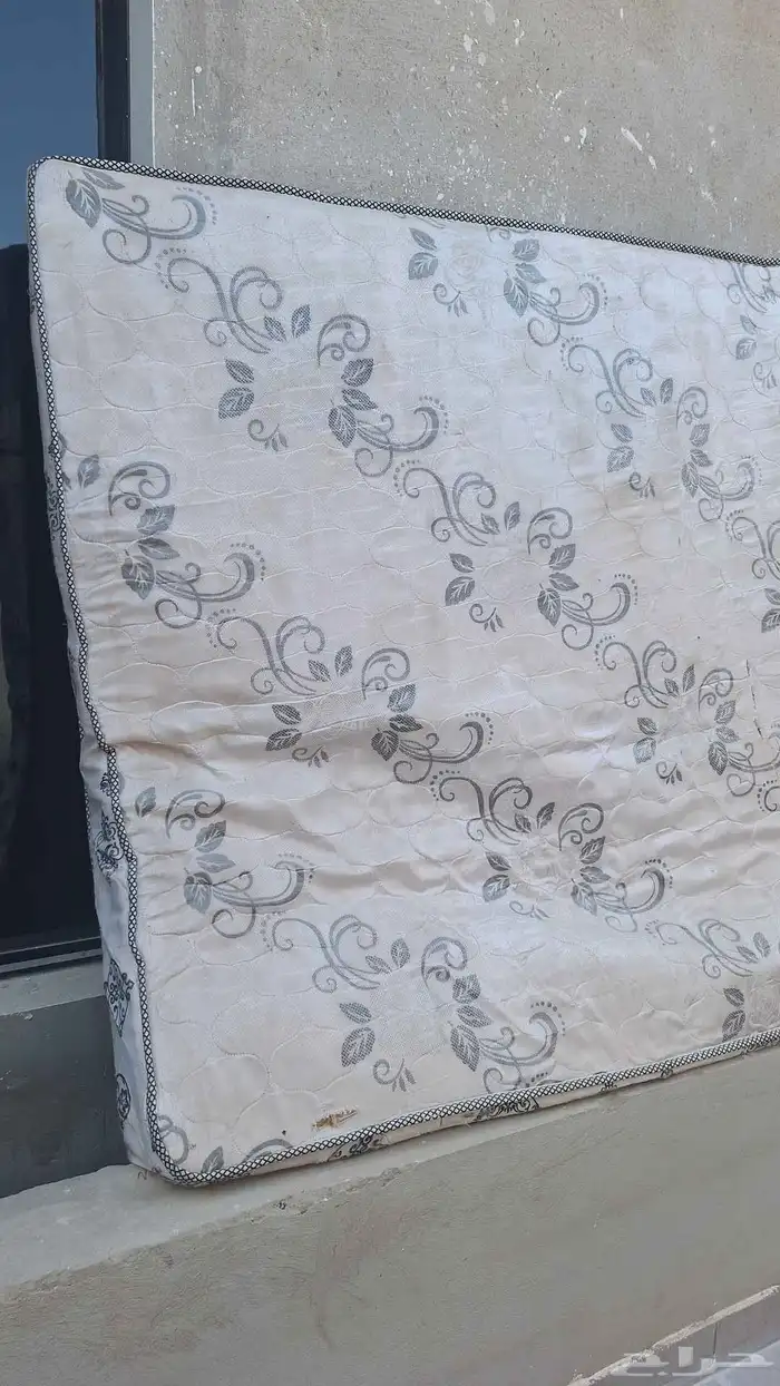 سرير نفرين 1