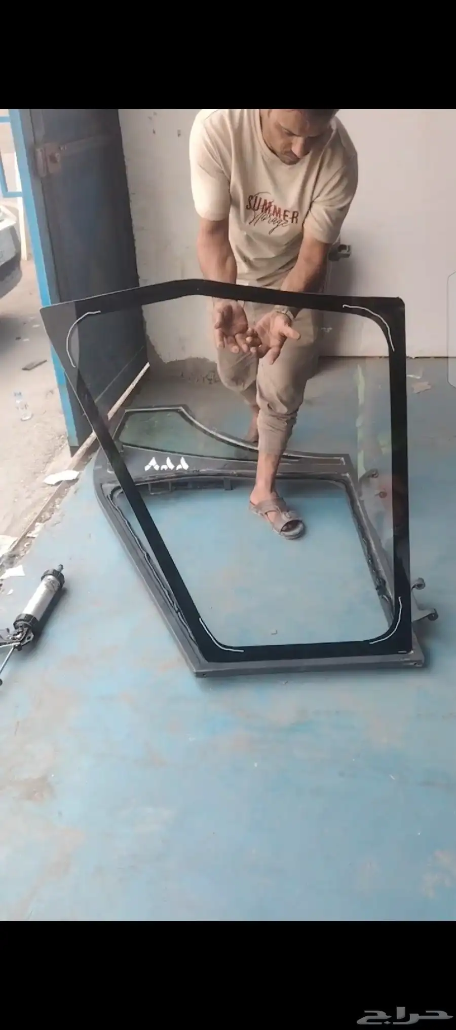 زجاجGlassمعدات ثقيلة بكلين رافعه شيول 0