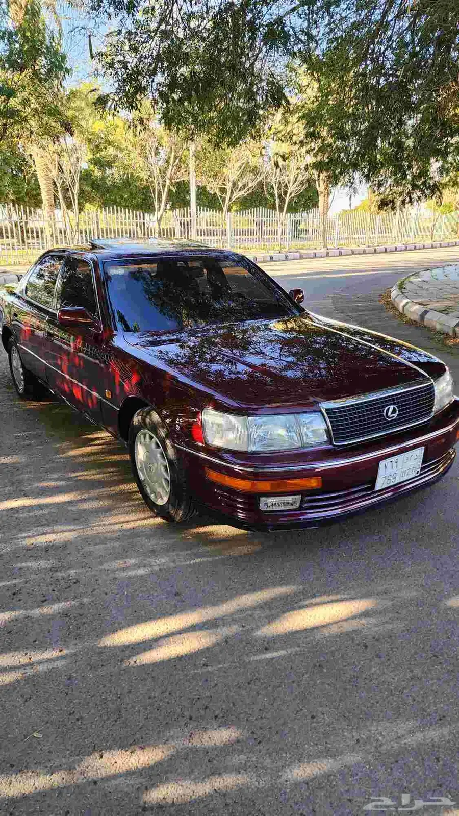 لكزس LS400 مخزن وكالة 20