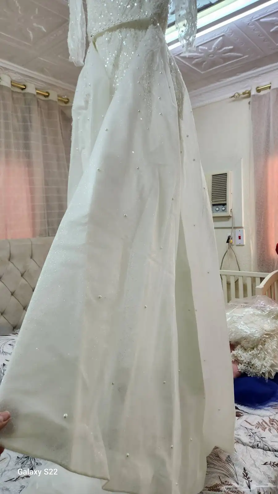 فساتين 22