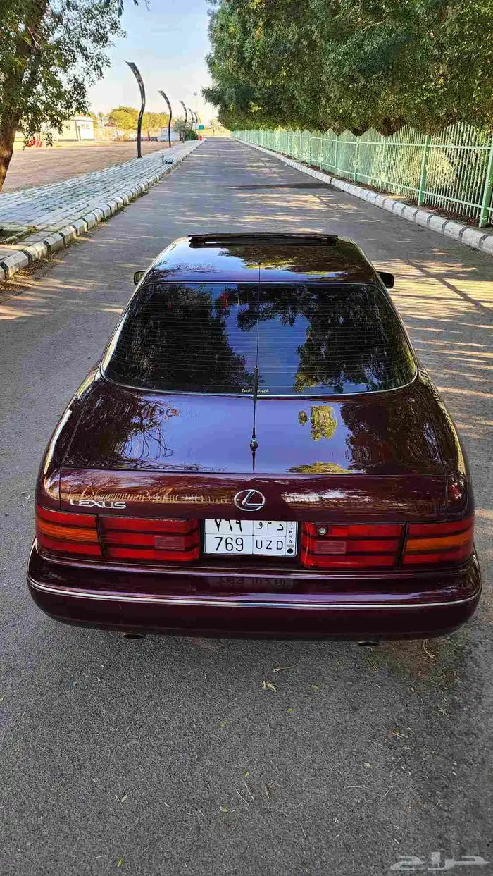 لكزس LS400 مخزن وكالة 10