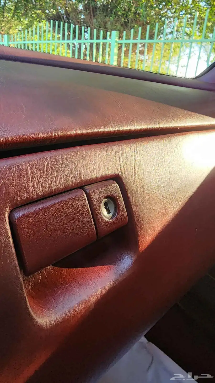 لكزس LS400 مخزن وكالة 32