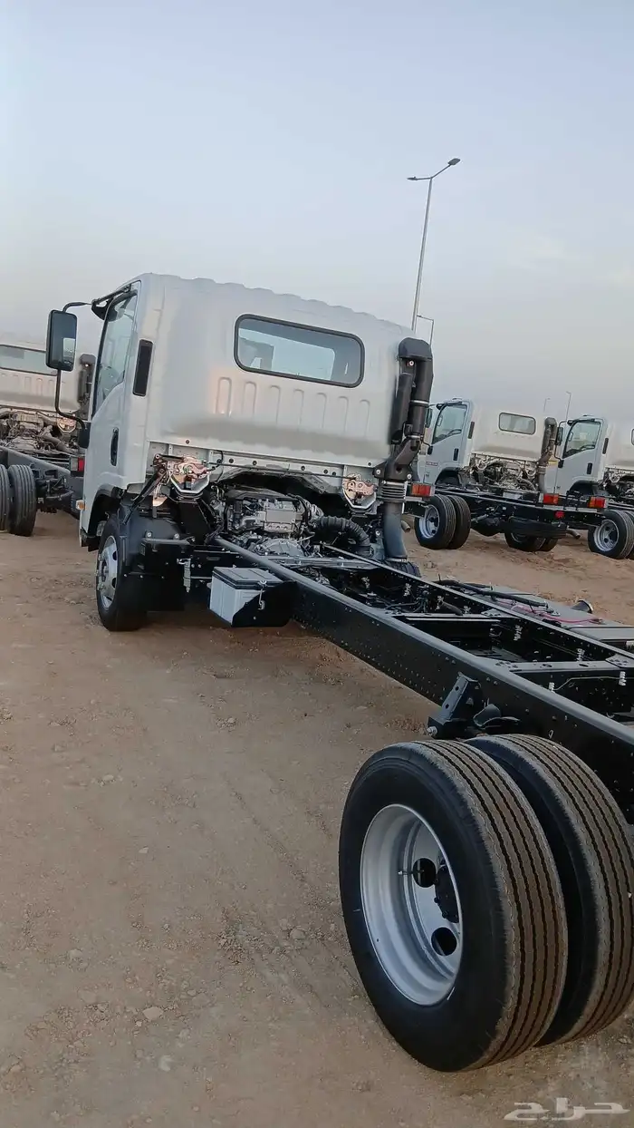 دينا 4 طن شاص طويل 4.95 محرك 3000 3