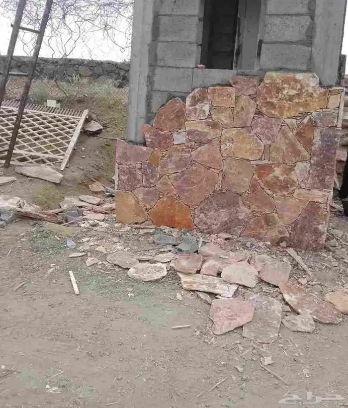 لتلبيس الحجر وبناها ورباريب وشغل بلمعده 0