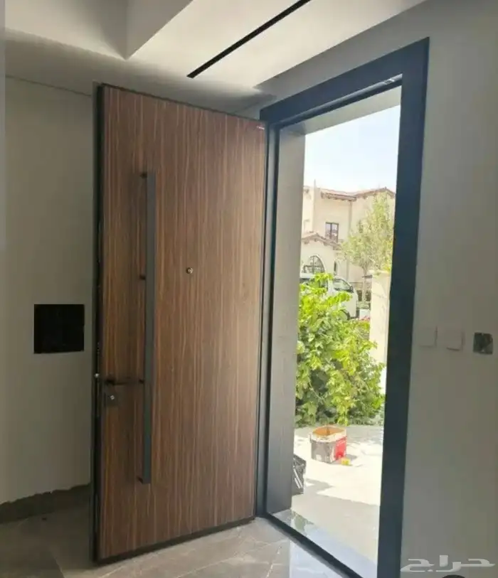 زجاج وأبواب المونيوم للتواصل 20