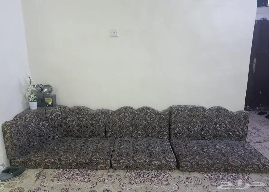 باطرمه جلسه للبيع 3 ف 3 تقريبا 0
