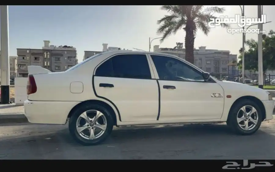 متسوبيشي لانسر موديل 2000 7