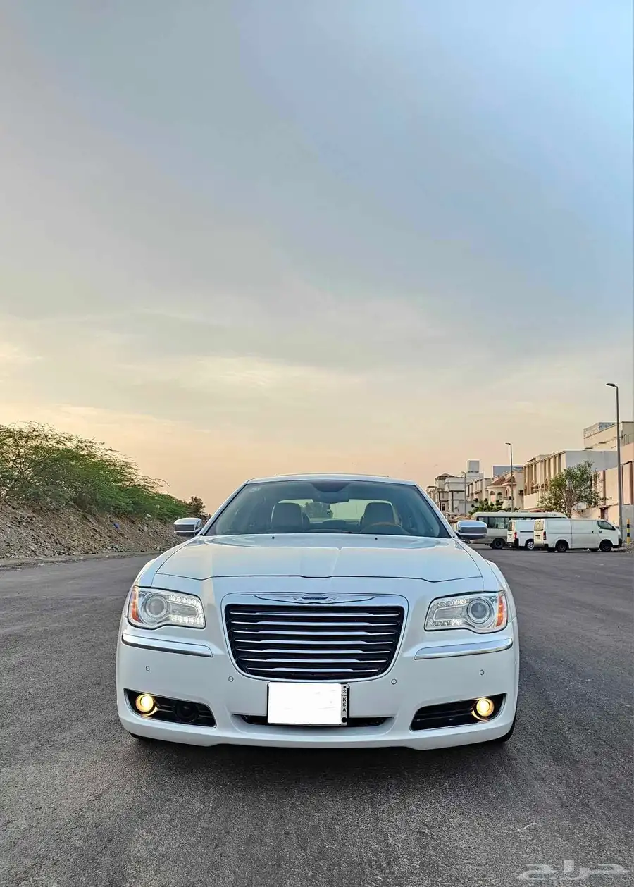كرايزلر C300 موديل 2014 فل كامل لمتيد 0