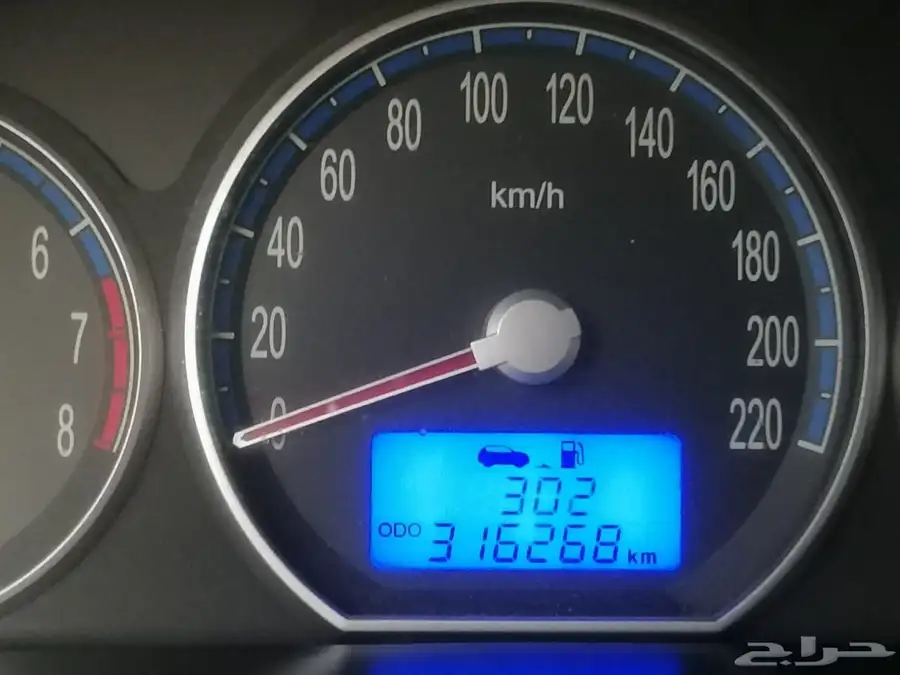 للبيع هونداي سنتافي الموديل 2008 بحالة ممتازة جدا 21