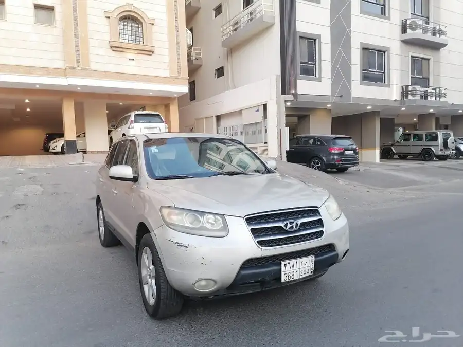 للبيع هونداي سنتافي الموديل 2008 بحالة ممتازة جدا 2