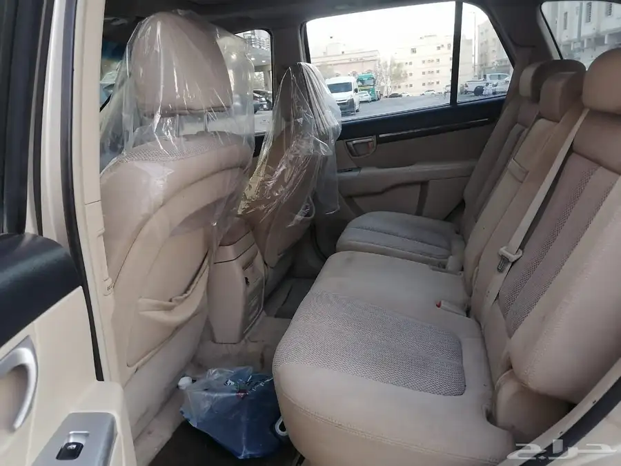 للبيع هونداي سنتافي الموديل 2008 بحالة ممتازة جدا 17