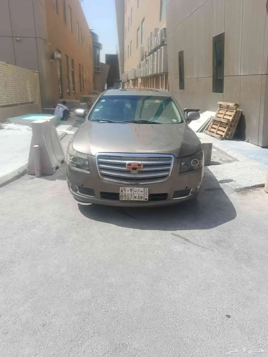 جيلي ec8 2012 3