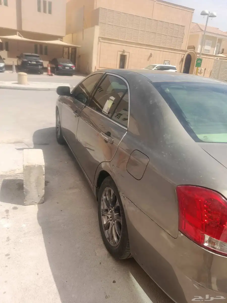 جيلي ec8 2012 4