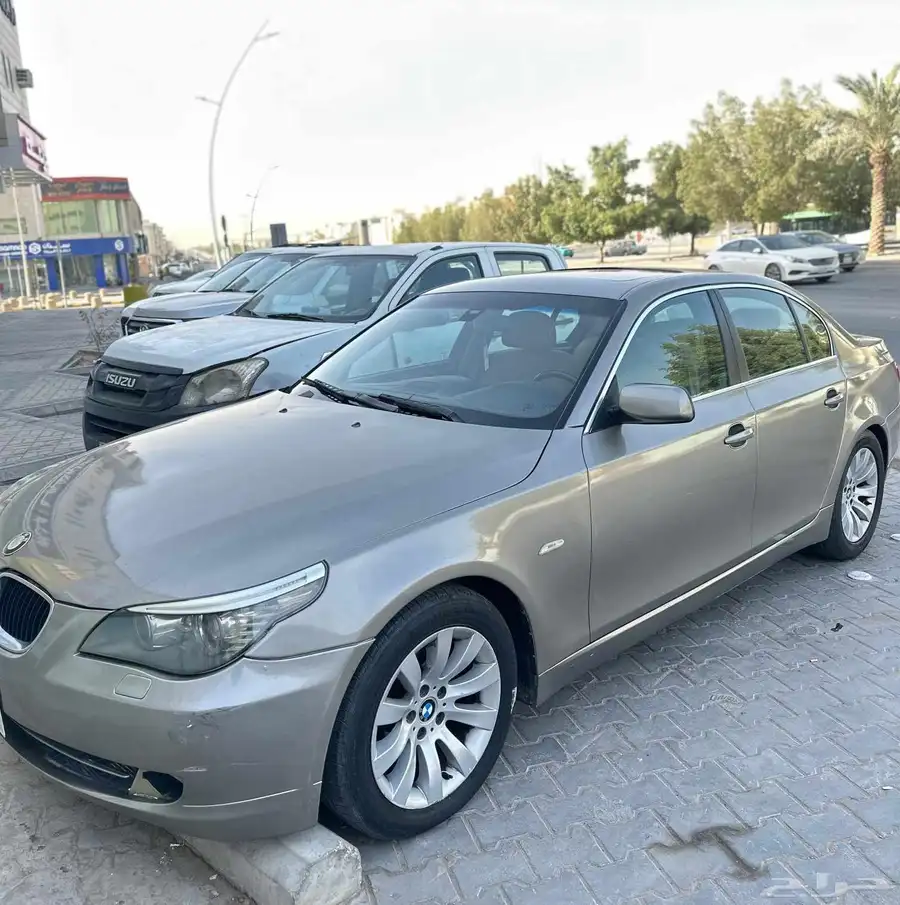 BMW بي ام دبليو 2009 2