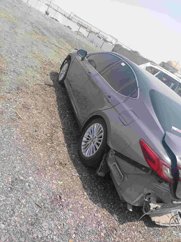 تويات كامري 2025 4