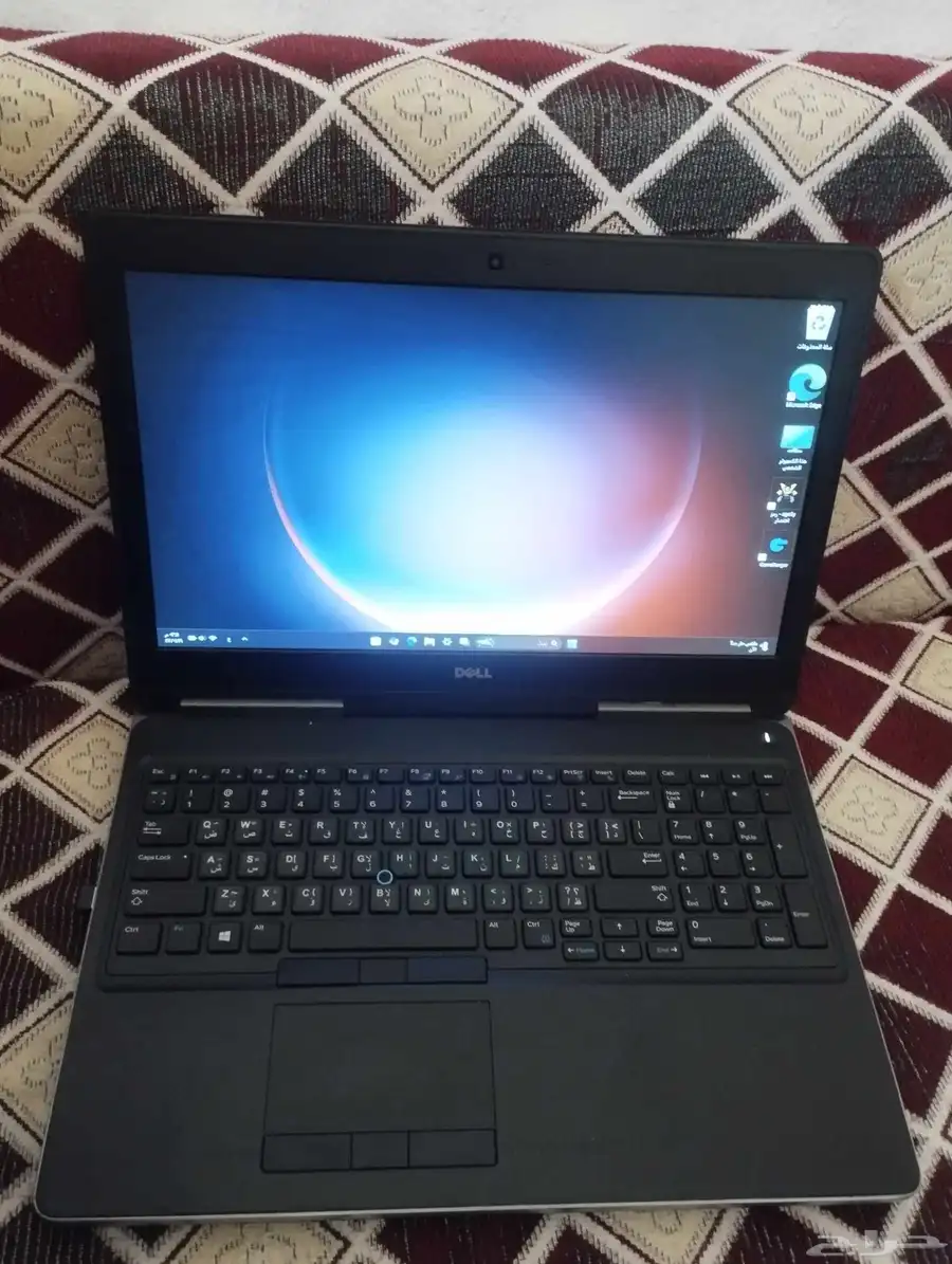 لابتوب كبير مواصفات ممتازة i7 بكرت شاشة 0