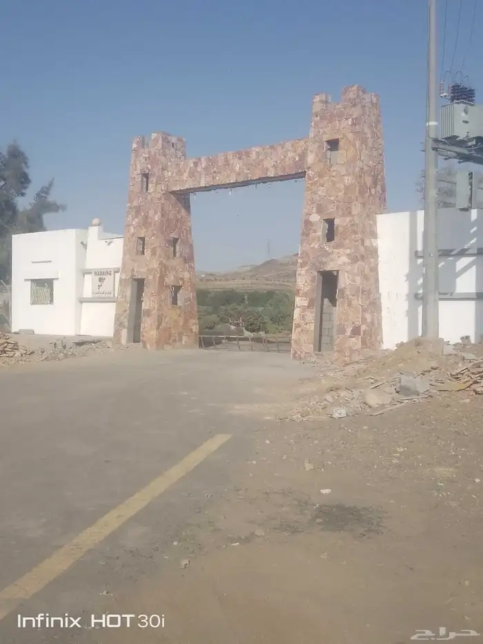 لتلبيس الحجر وبناها ورباريب وشغل بلمعده 3