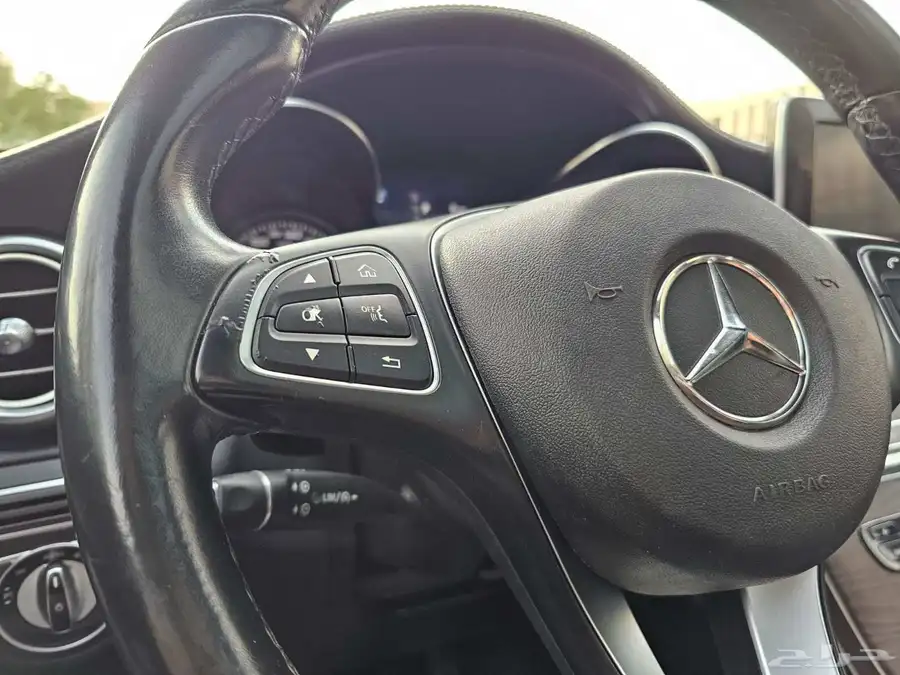 مرسيدس GLC250 موديل 2016 14