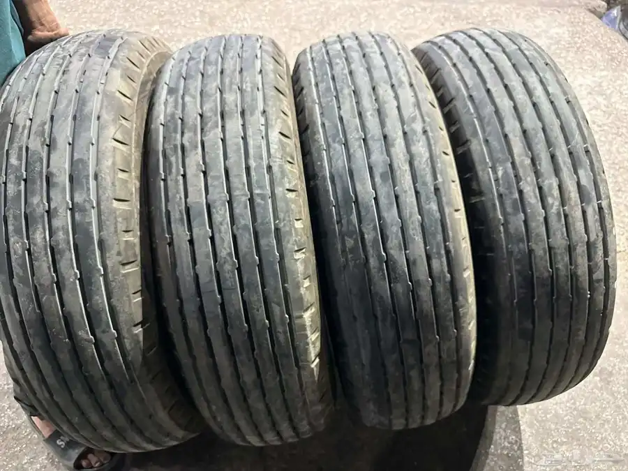 كفرات بالون نضيفه مره نوع الكفرات زيتكس مقاس 17 يركب على جي 7