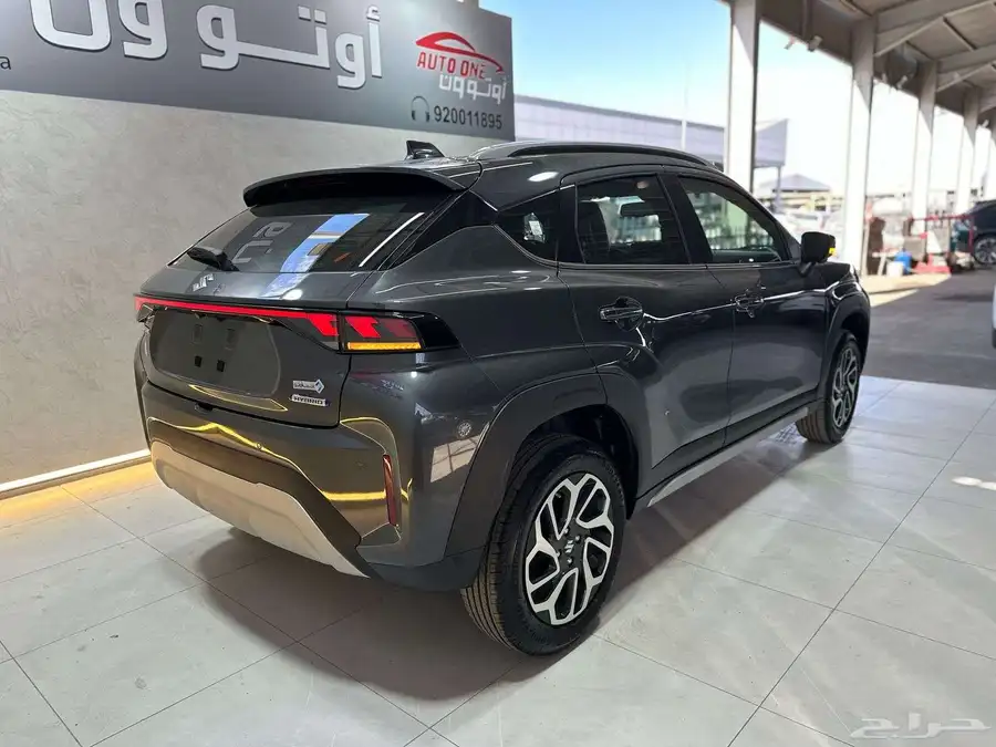 سوزوكي فورنكس Gls فل كامل موديل 2025 4
