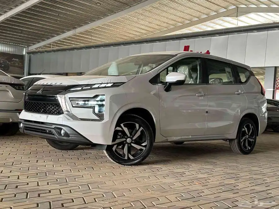 ميستوبيشي اكسباندر موديل 2025 كاش وتقسيط ع جميع البنوك 8