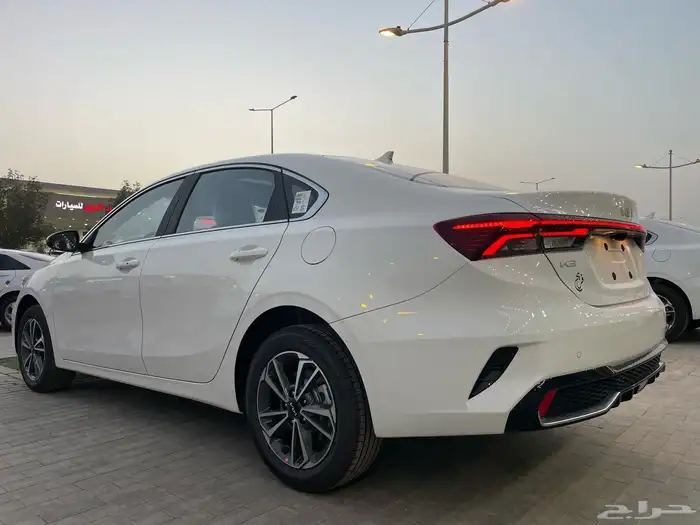 كيا سيراتو 2024فل كامل (بنزين)1.5Lقسط شهري يبدأ من 900 ريال 6