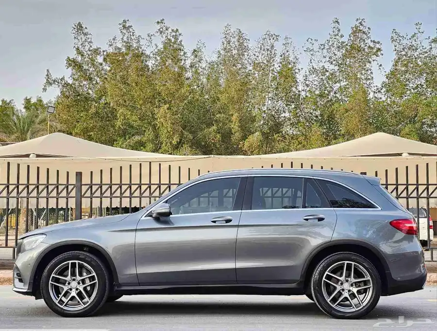 مرسيدس GLC250 موديل 2016 3