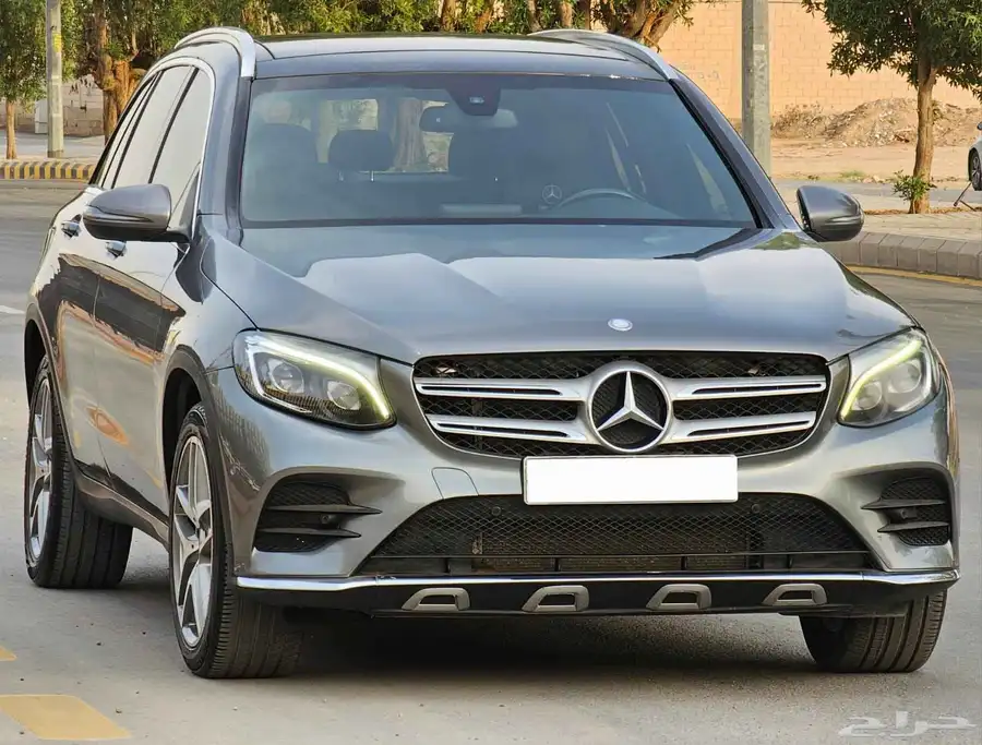 مرسيدس GLC250 موديل 2016 1