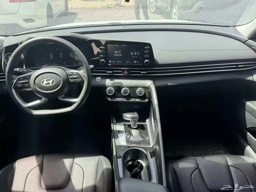 2023Elantra 5