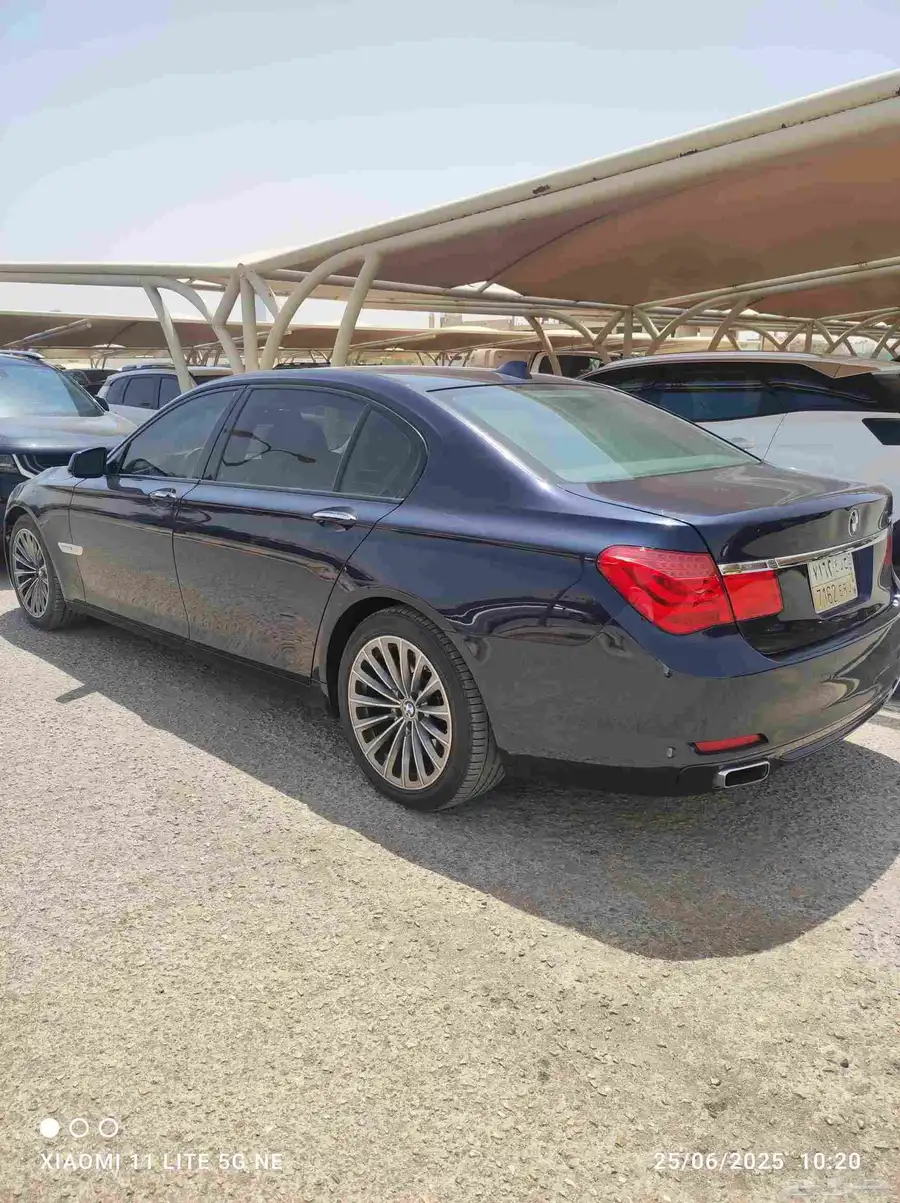 للبيع بي ام 750 موديل  2010 0