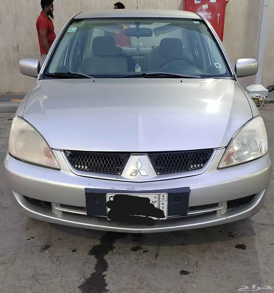 لانسر 2007 بومه. 2