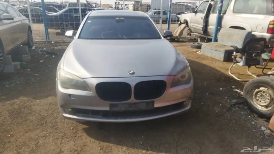 تشليح بي ام مديل 2010حجم 740 1