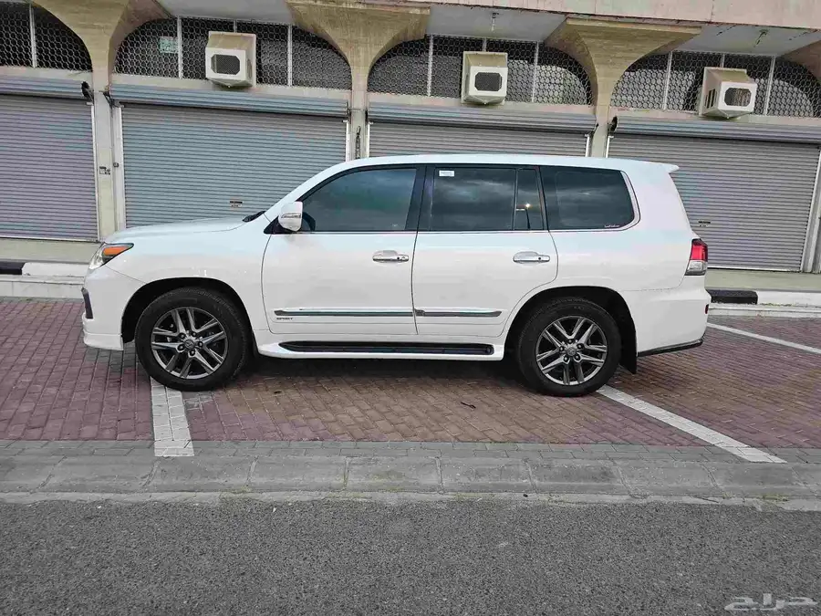 لكزس LX570 2013 1