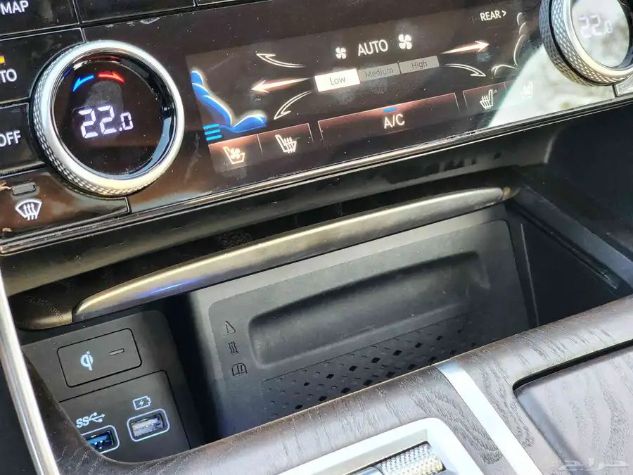 جنسس GV80 رويال قمة النظافة 2021 27