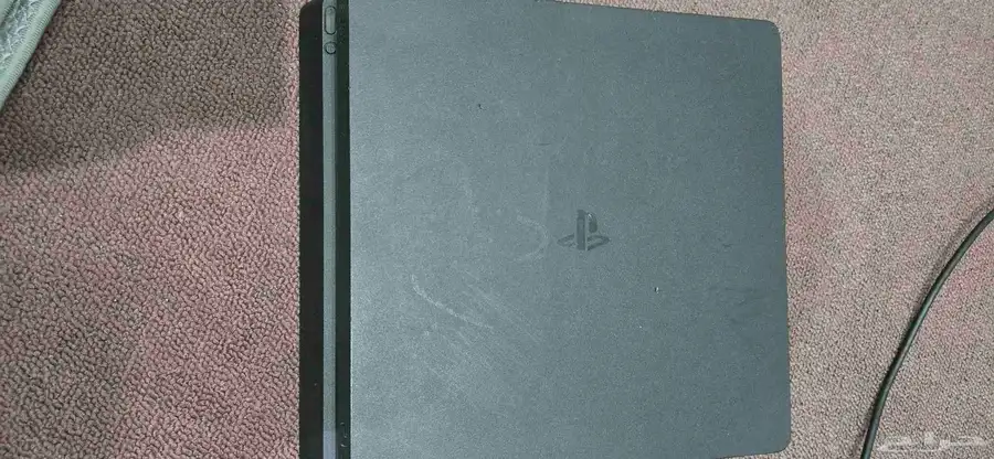 ps4 slim 2