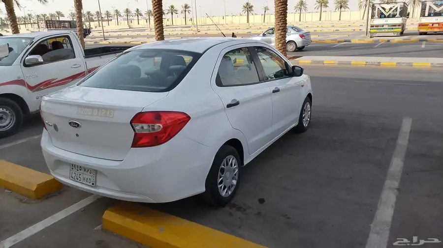 فورد فيجو 2018 حد 20الف ريال 7