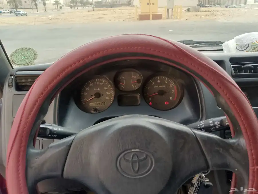 سياره راف فور 8