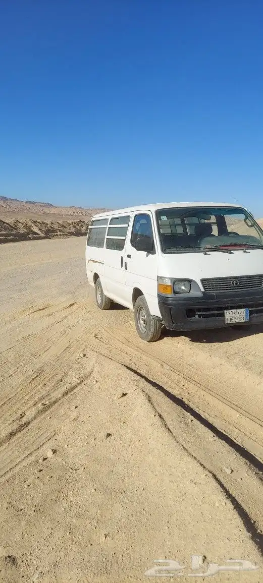 باص هايس 2004تويوتاء ايجار معا السائق اي مكان في المملكه 1