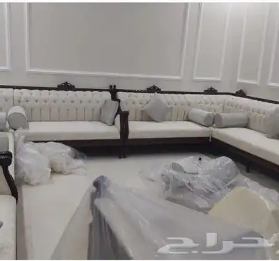 فني تفضل جميع انواع الكنب والستاير تنجيد وتلبيس كنب 24