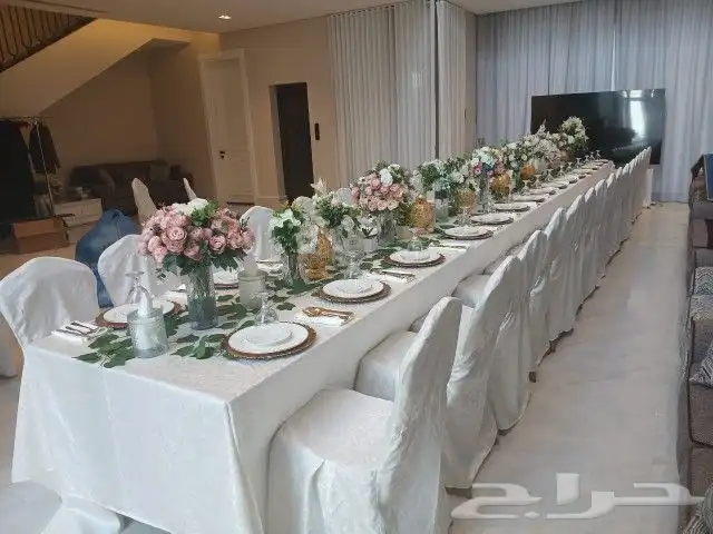 تعديل كراسي طاولات كنب جلسات تنسيق حفلات 0
