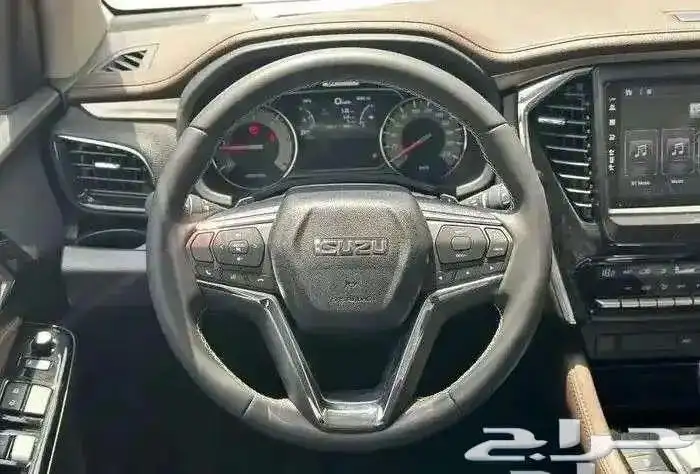 ايسوزو ام يو اكس 2024 فل كامل دبل 9