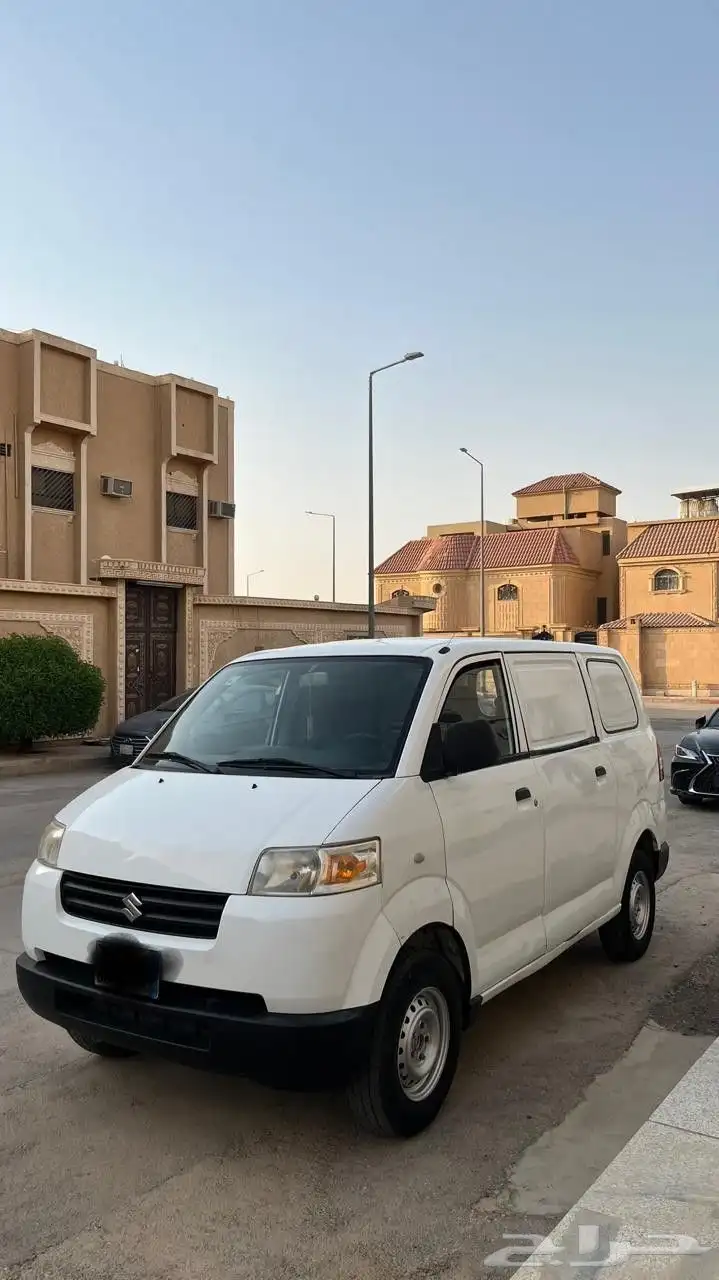 باص سيزوكي 2009 5