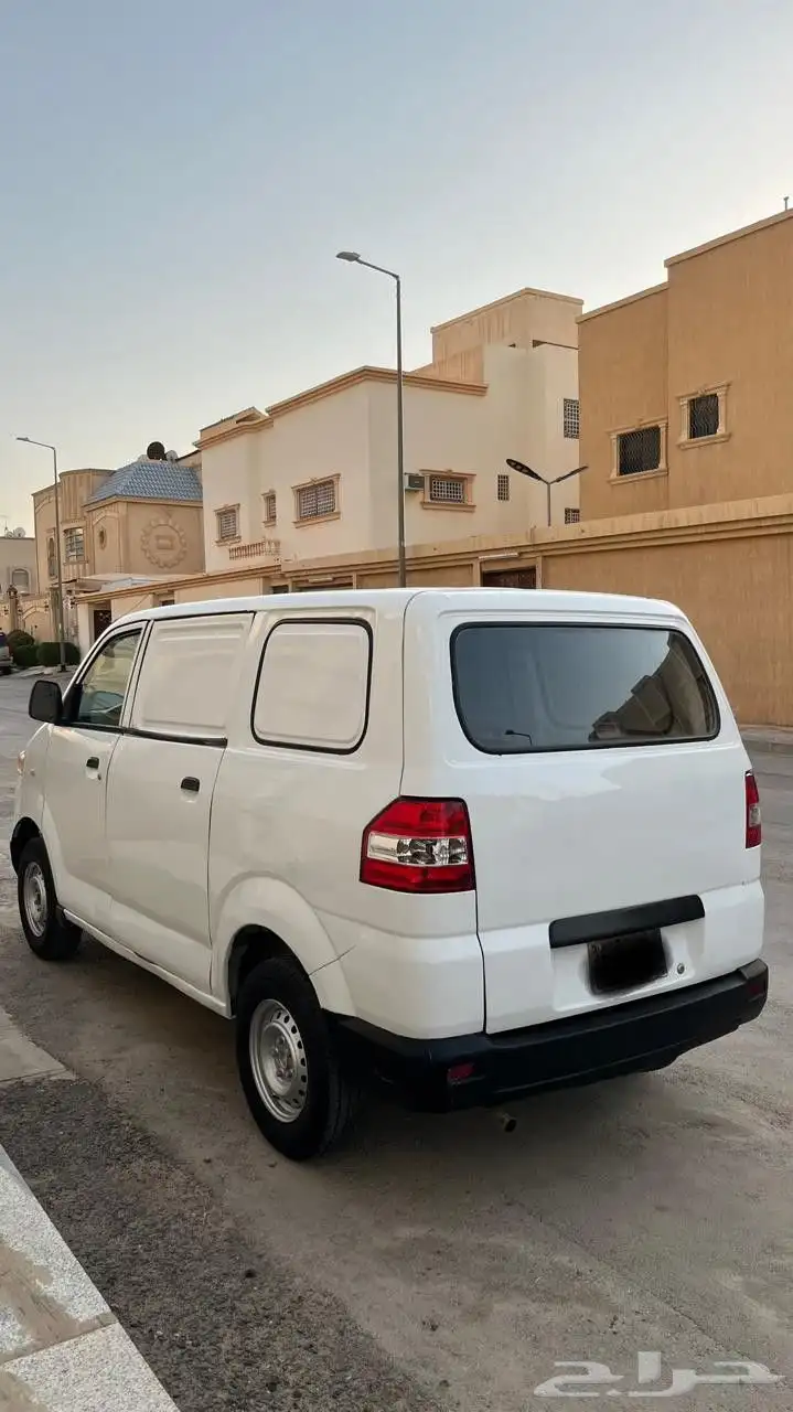 باص سيزوكي 2009 7