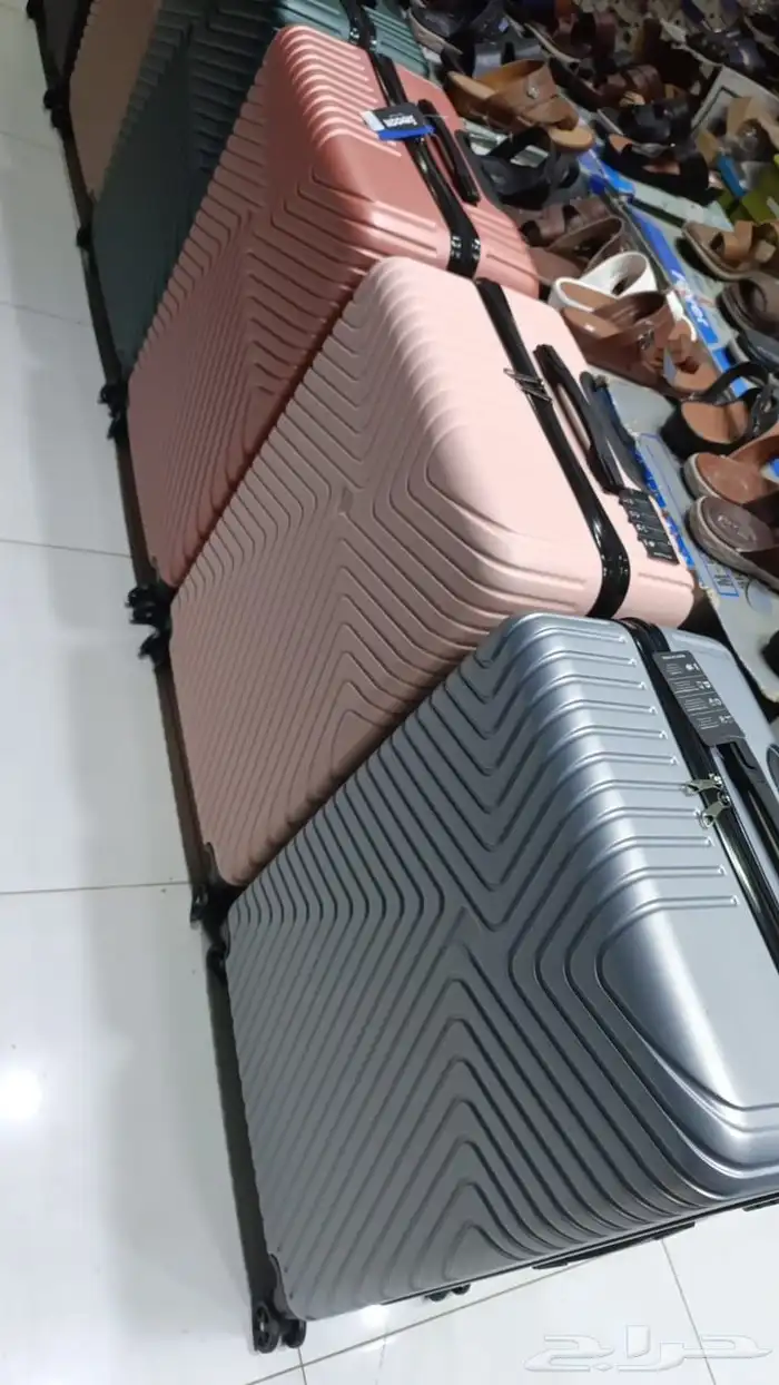 اطقم شنط سفر بسعر مخفض 6