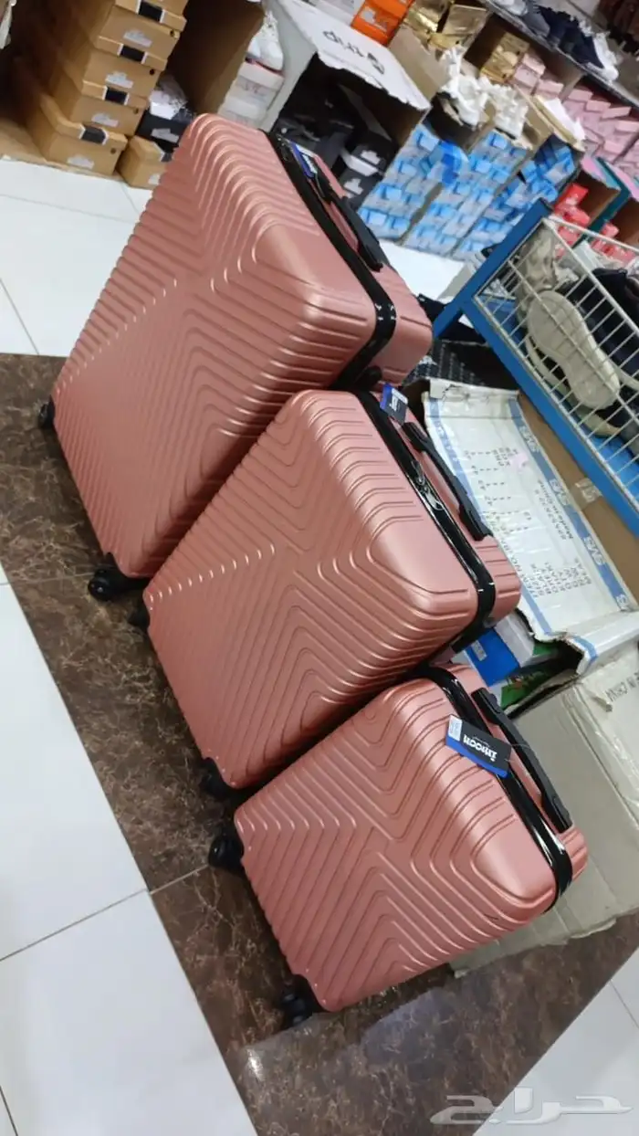 اطقم شنط سفر بسعر مخفض 1