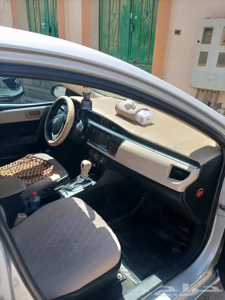 تويوتا كورولا 2015 11