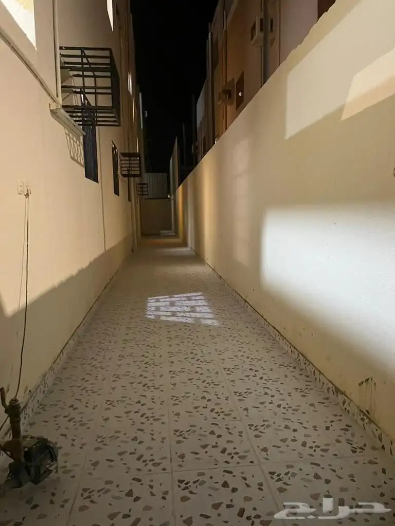شقة تمليك للبيع أرضي بحي البوادي تبوك 3